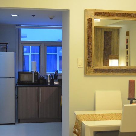 Greenbelt Madison Apartments Makati City Ngoại thất bức ảnh